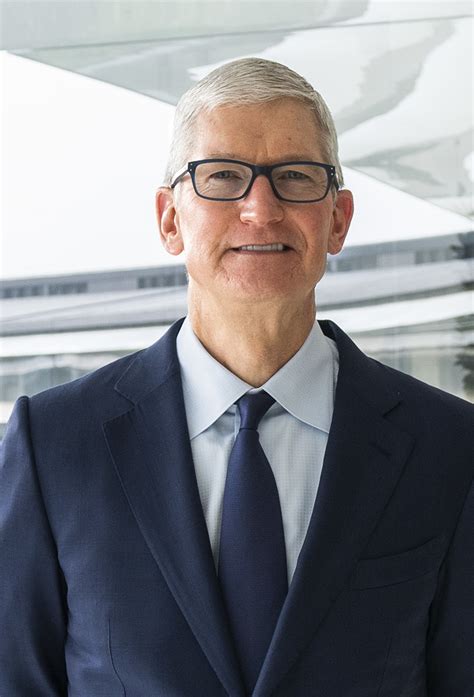 biografia de tim cook